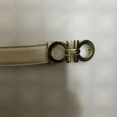 Salvatore Ferragamo ガンチーニ ベルト ホワイト