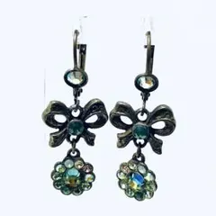 ⭐️⭐️様専用 ミハエルネグリン ピアスD(リボンと花モチーフ)