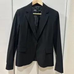 ZARA 黒ジャケット