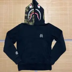 A BATHING APE Pullover Shark Hoodie