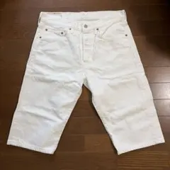 Levi's 501 ホワイトデニム ショートパンツ W32のサムネイル