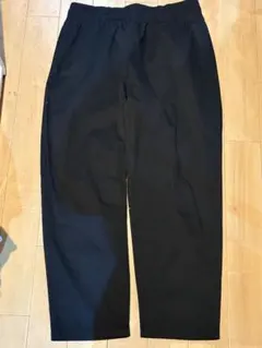 GU テーパード パンツ 黒 ゴムつき XL