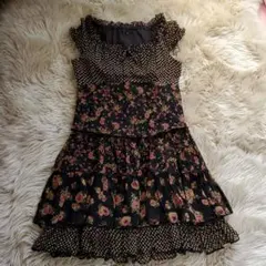 ANNA SUI♥️花柄セットアップ ♥️トップス、スカート