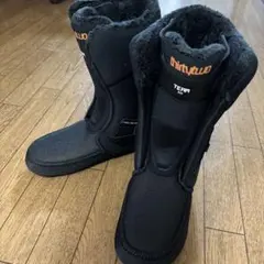 新品　thirtytwo TEAM FT スノーブーツインナー