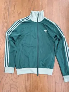 adidasオリジナル　トラックジャケットJP2520 Mサイズ