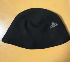新品 Vivienne Westwood ORB刺繍 バスククロッシェ ブラック - メルカリ