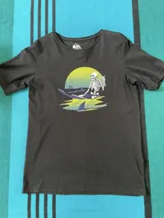 QUIKSILVER スケルトン サーフ Tシャツ 14のサムネイル
