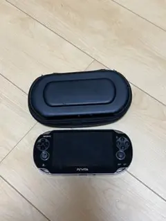 PS Vita 本体 ケース 充電器　カセットセット