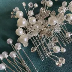 パールとクリスタルのヘッドドレス　結婚式　七五三　和装にも綺麗です。