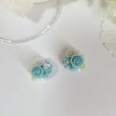 30 薔薇　 ハンドメイド　ブーケ　樹脂粘土　花　デコ　パーツ　小花　フラワー