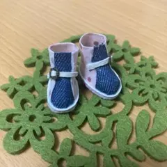 Item thumbnail for item 42118042-5436-41bd-8f57-497b40103aaa