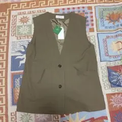 select МОСА セレクトモカ　ベスト　ベージュ　新品未使用　タグ付き