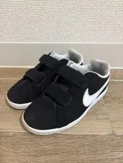 NIKE☆コート ロイヤル 17cm