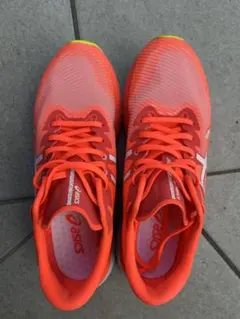 ASICS ランニングシューズ オレンジ