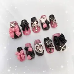 ネイルチップ　地雷系　量産型　サブカル　ピンク　ブラック　現品