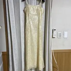 東京ソワール　ゴールドレース サテン ドレス L