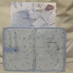 新品未使用　JILLSTUART マルチケース 水色花柄　通帳　お薬手帳ケース