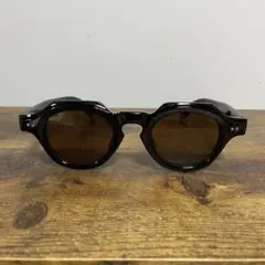 Item thumbnail for item 566638e8-7f77-4f93-b654-5220de8675cb