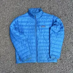 黒 ダウンジャケット