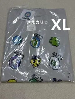 UNIQLO たまごっち UT オーバーサイズフィット　ライトグレー　XLのサムネイル