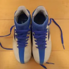 アディダス ジュニアサッカースパイク　サッカーシューズ　フットサル