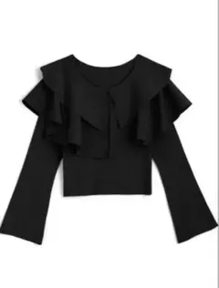 フリル付きブラック長袖トップス