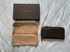 ボッテガヴェネタ イントレチャート ラウンドファスナー 長財布 ダークブラウン