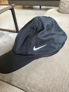 Nike 黒 キャップ 通気性