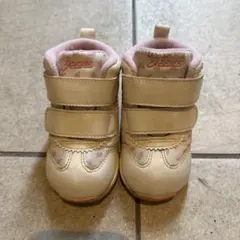 Item thumbnail for item 7ccbc59c-42e1-4cd2-8444-90b5b0ea0e07