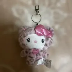 ヒョウ柄キティ　キーホルダー　ぬいぐるみ キティ ハローキティ チャーム　ピンク