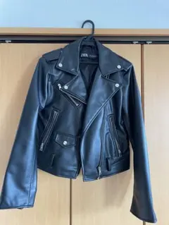 【美品】ZARA ブラック レザー風ライダースジャケット Sサイズ