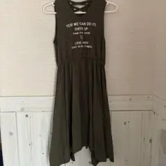 LOVE RABBY ノースリーブ ワンピース カーキ J-M 160 ※難有りのサムネイル