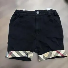 Burberry 黒パンツ