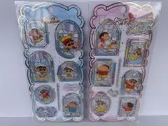 【2枚セット】クレヨンしんちゃん　ステンドグラス風　シール