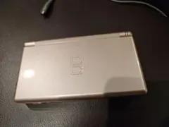 Nintendo DS Lite メタリックロゼ　本体のみ