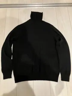 UNIQLO ユニクロ カシミヤ 黒のタートルネックニット Mサイズ