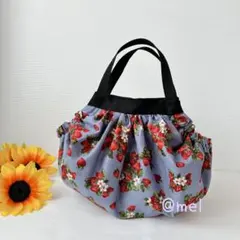 ミニバック いちご柄 お弁当バッグ✨ころりん バルーン