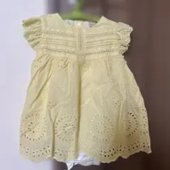 プティマイ　ベビーロンパース　イエロー刺繍フリルロンパース サイズ80センチ