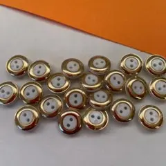 小さなボタン