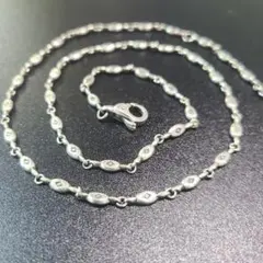 期間限定値下げ　ライオンハート オーバルデザイン チェーンネックレス シルバー