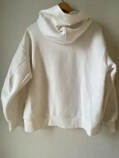 【GU 】パーカー 白　M