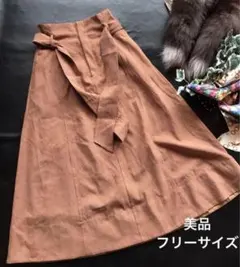♡ミスティウーマン♡背面ゴム入りスエード風フレアロングスカート♡ベルト付き♡美品