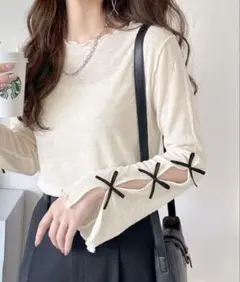 mily bilet フリルリボン付きクリームホワイト　長袖シアー　トップス