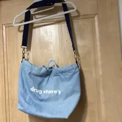 値下げ中⭐︎drug store's ショルダーバッグ デニム風のサムネイル