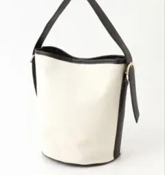 美品『Million Carats』4WAYキャンバス 筒形バケツ トートバッグのサムネイル