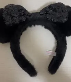 黒 カチューシャ