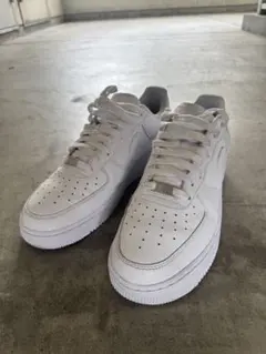 美品　AF1 ホワイト　エアフォースワン　airforce 1 28cm即日発送のサムネイル