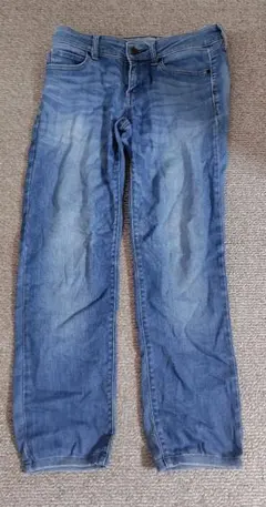 UNIQLO ウルトラストレッチスキニーテーパードジーンズ