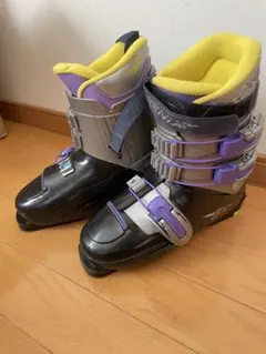 スキーブーツ24
