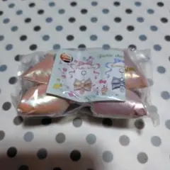 サンリオキャラクターズ　ぷっくりリボンチャーム　ハローキティ